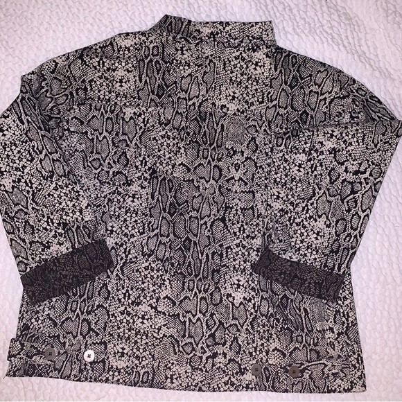 CHICO design SNAKE‎ SKIN jacket- plus size- SIZE 3 - Picture 2 of 6